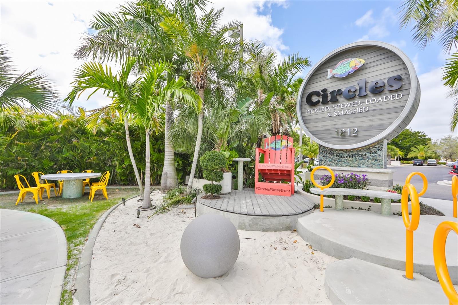 BAY CREST CONDO PH I - Residential Lease