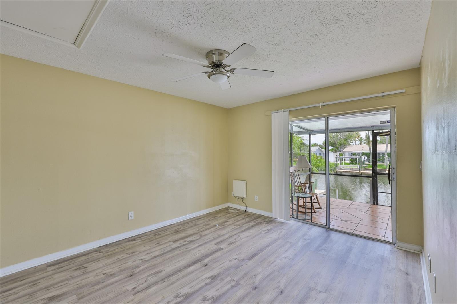 BAY CREST CONDO PH I - Residential Lease