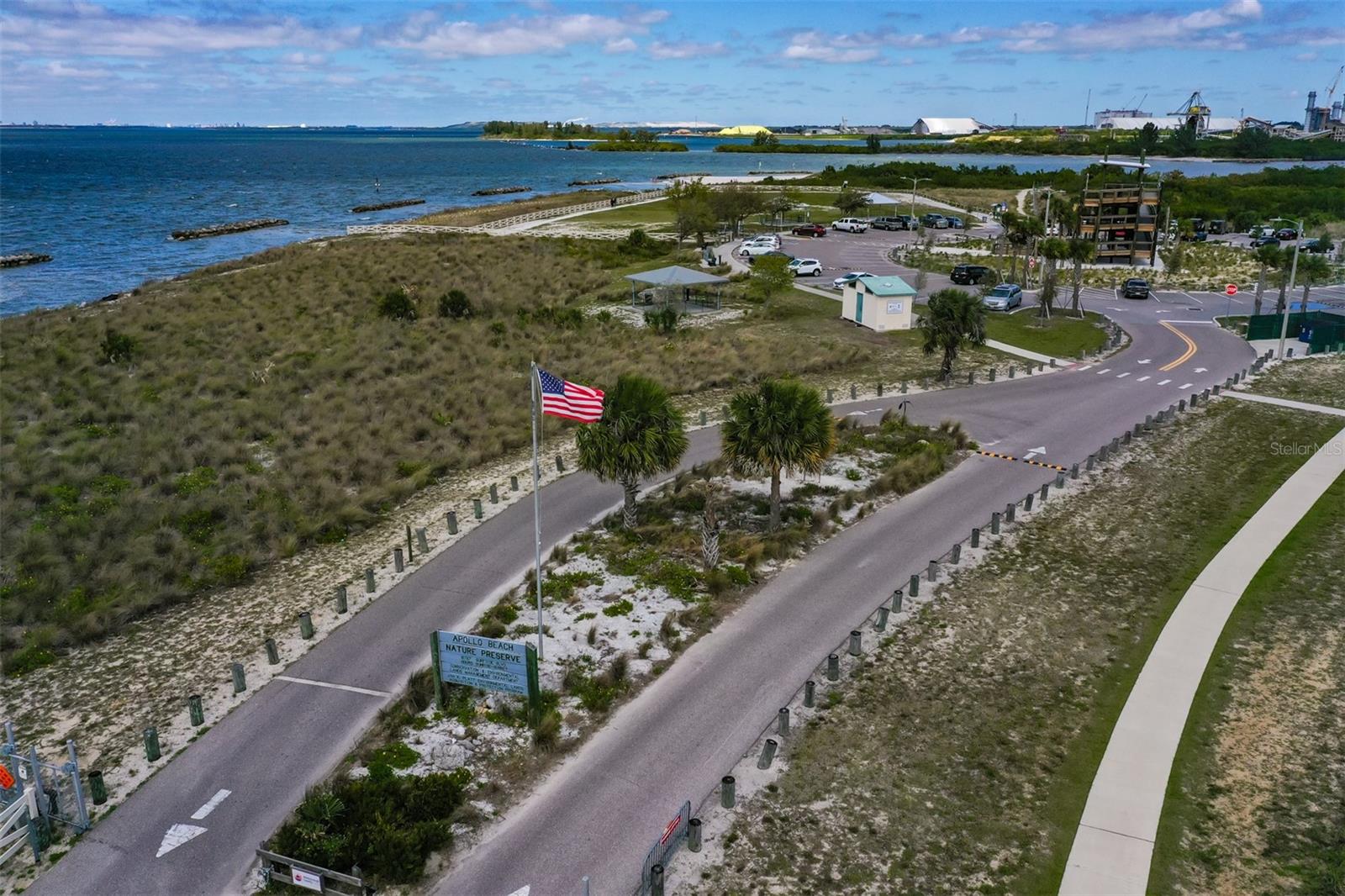 BAY CREST CONDO PH I - Residential Lease