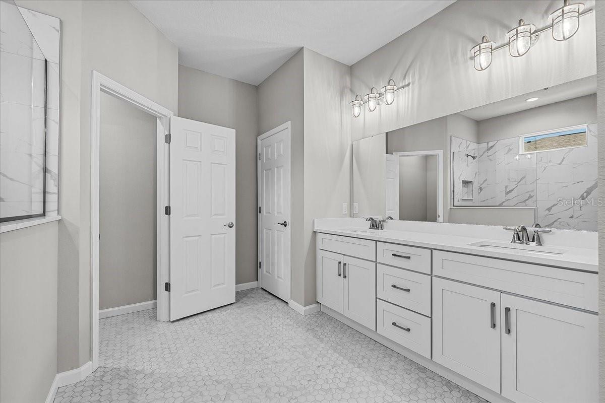 RESERVE AT FAIRWAY OAKS - Residential