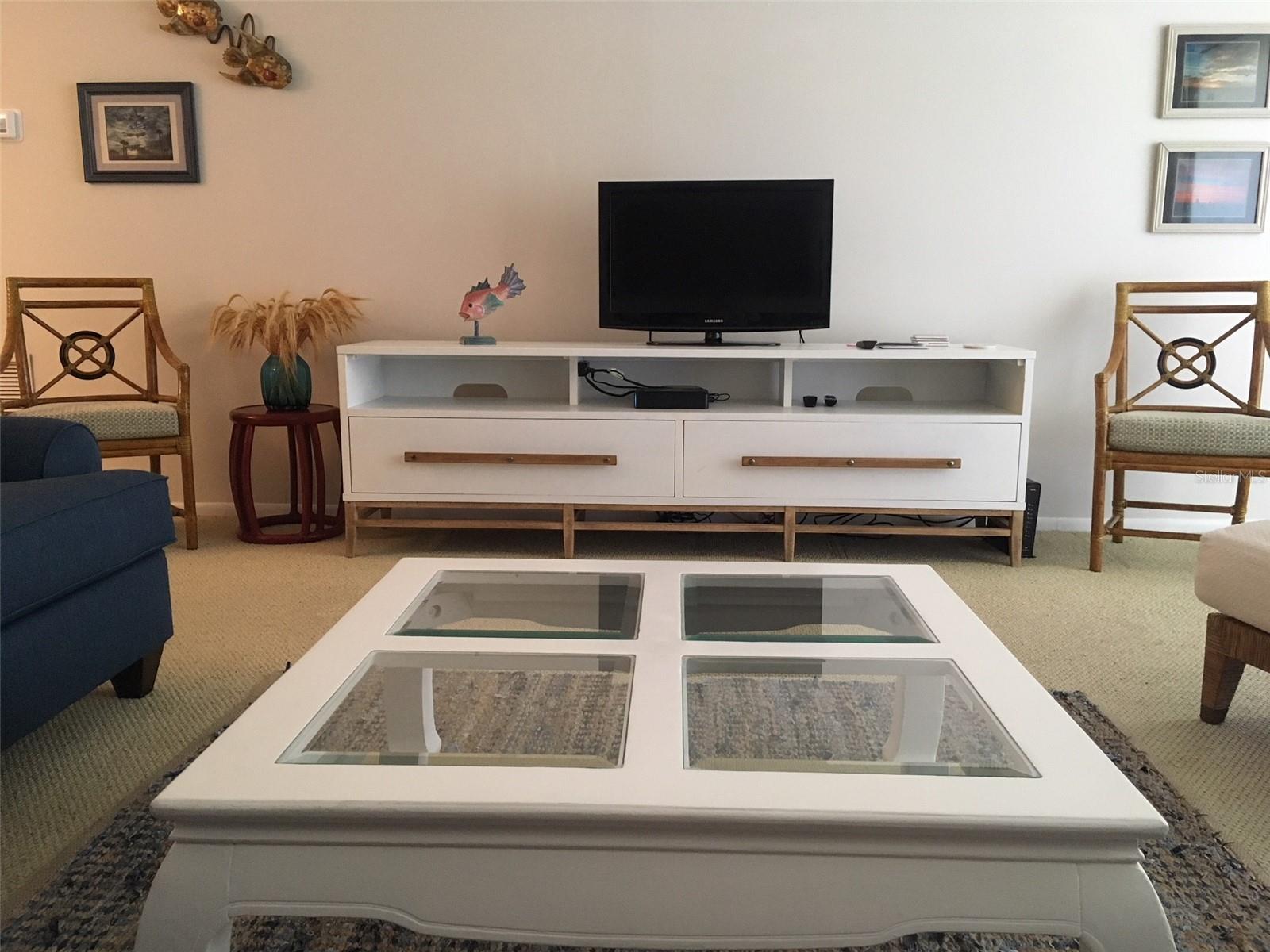 WESTCHESTER CONDO APTS UN 3 - Residential Lease