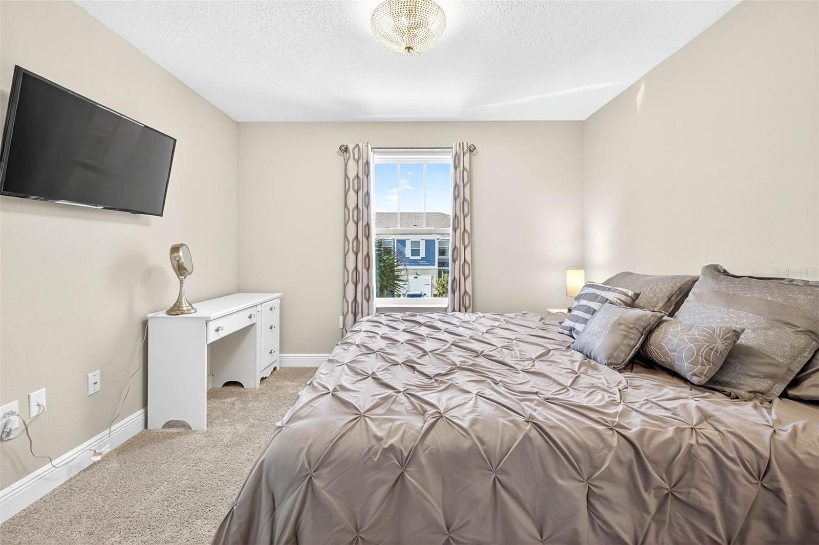 BAYSIDE TERRACE - Residential