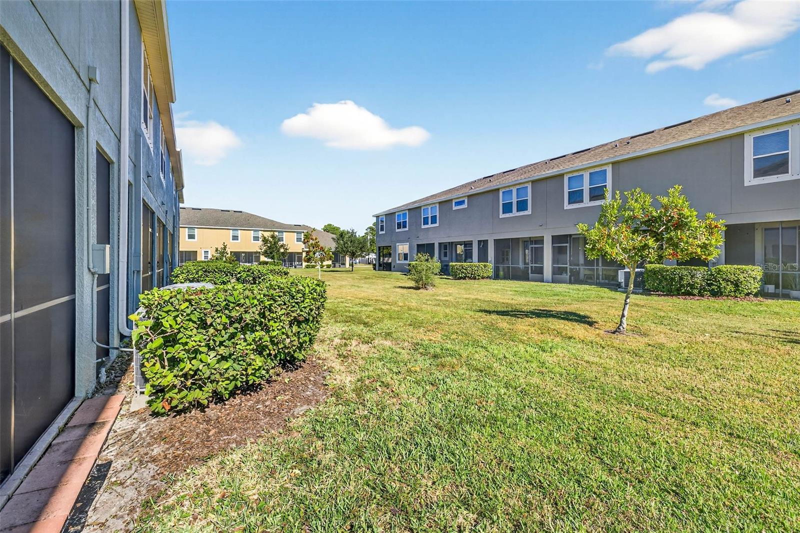 BAYSIDE TERRACE - Residential