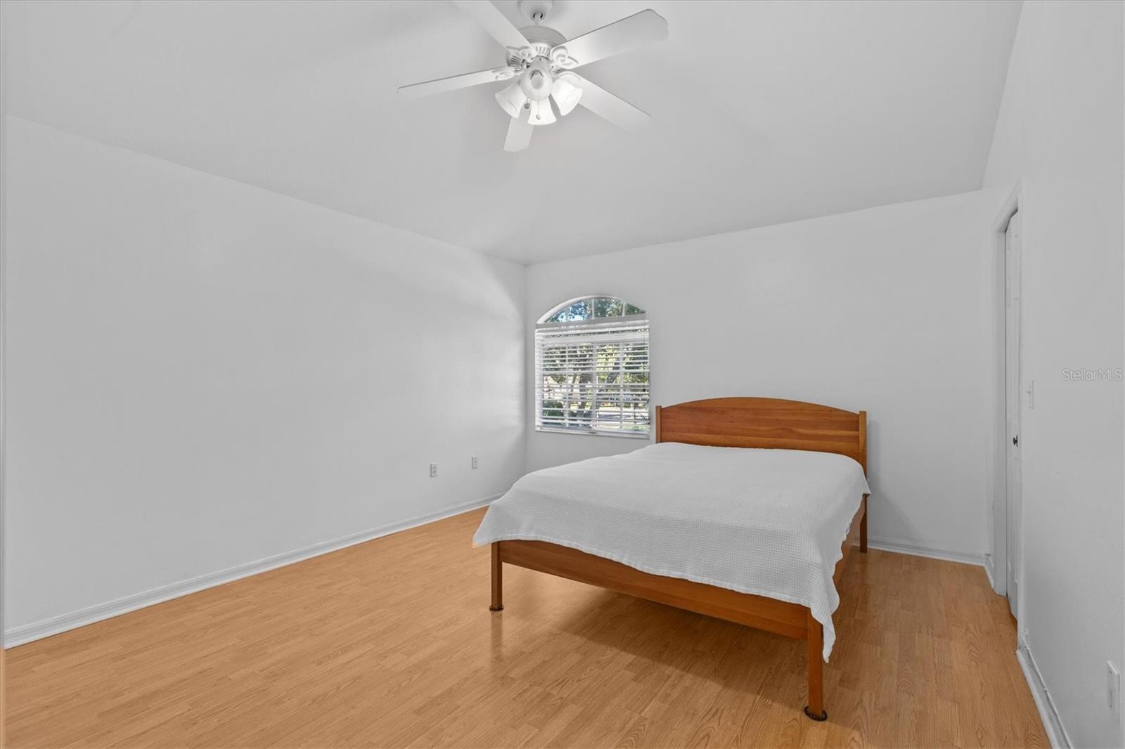 WARWICK HILLS - Residential