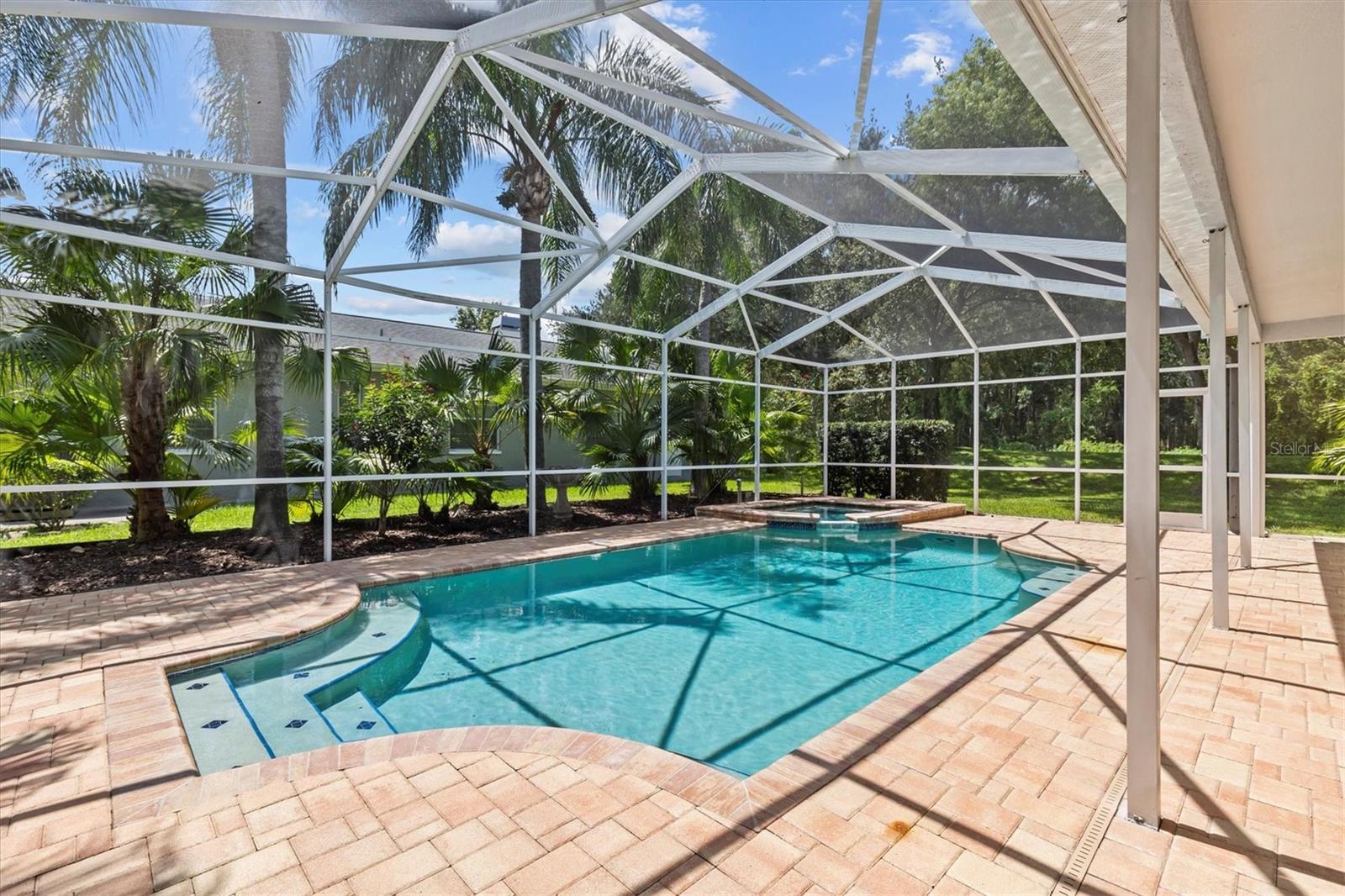 WARWICK HILLS - Residential