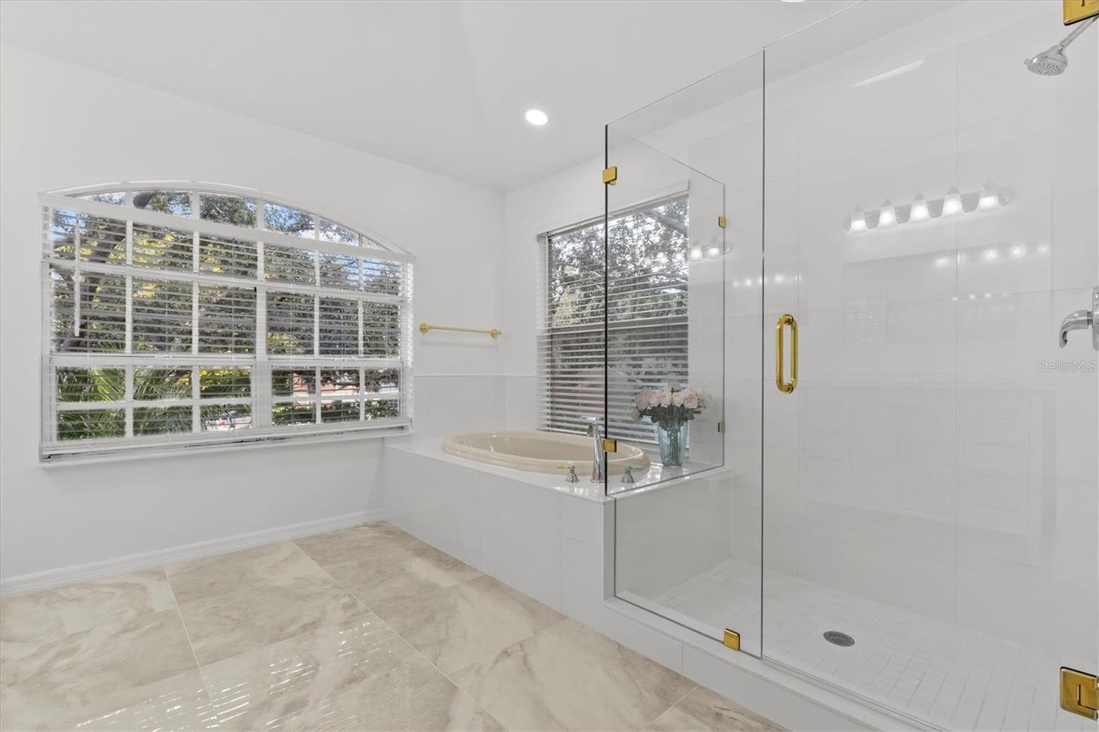 WARWICK HILLS - Residential