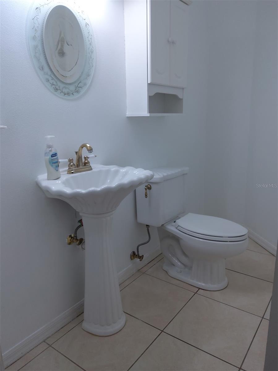 WARWICK HILLS - Residential