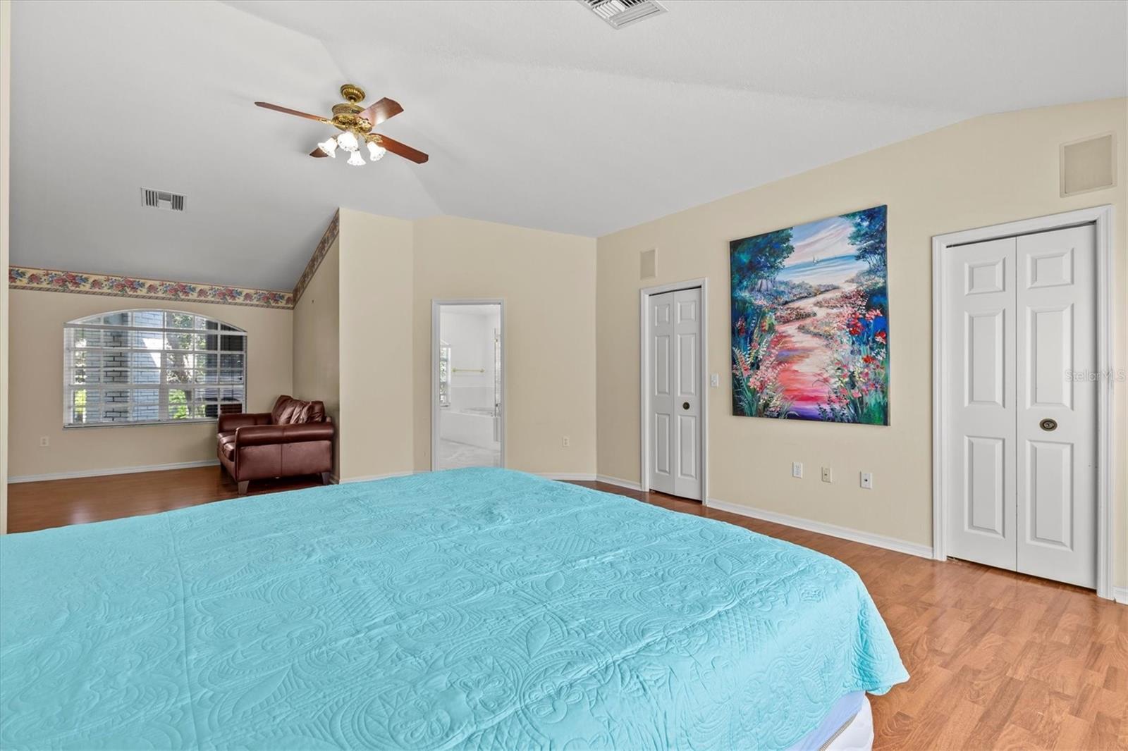 WARWICK HILLS - Residential
