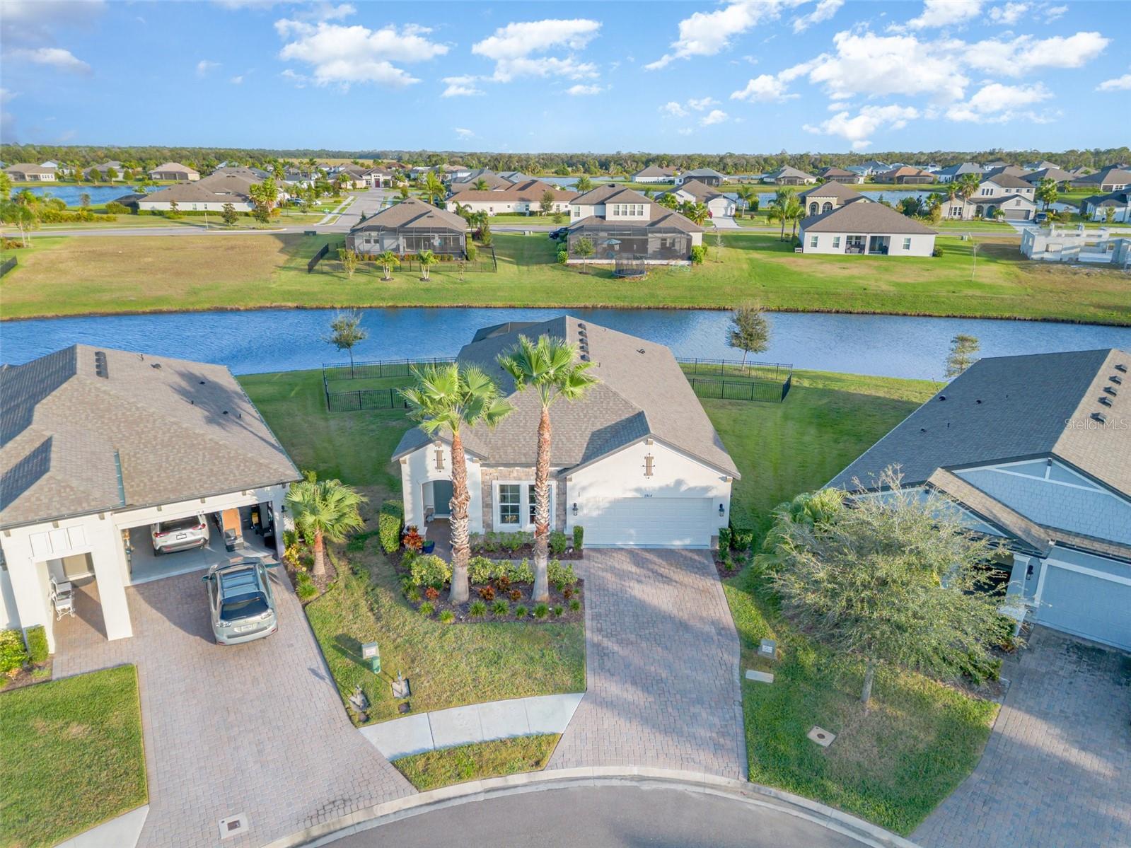 COVE AT TWIN RIVERS - Residential