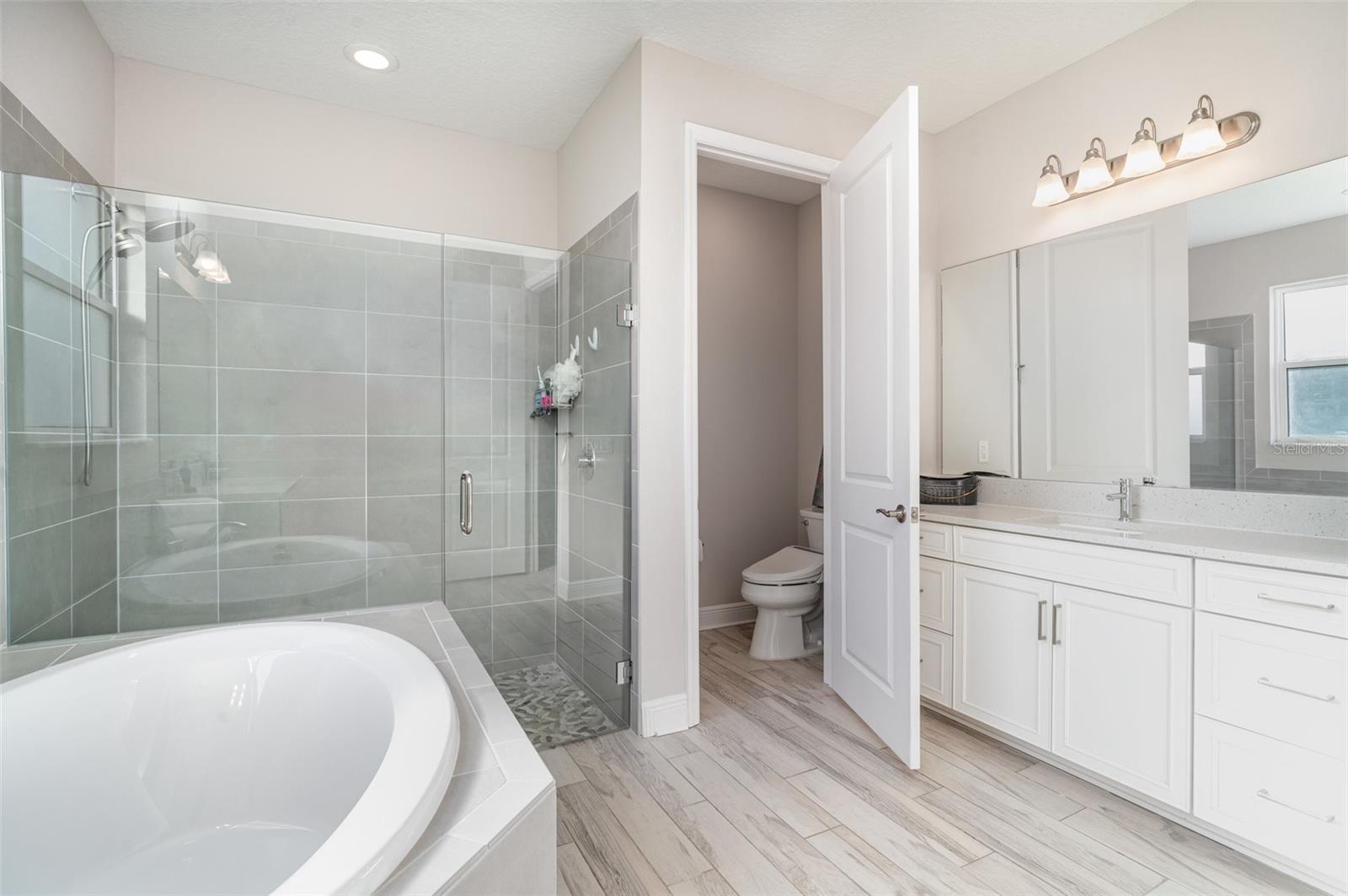 COVE AT TWIN RIVERS - Residential