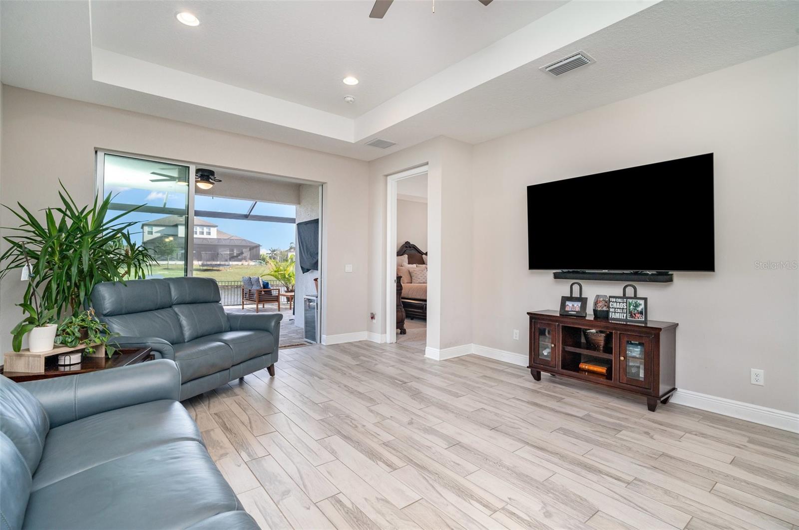 COVE AT TWIN RIVERS - Residential