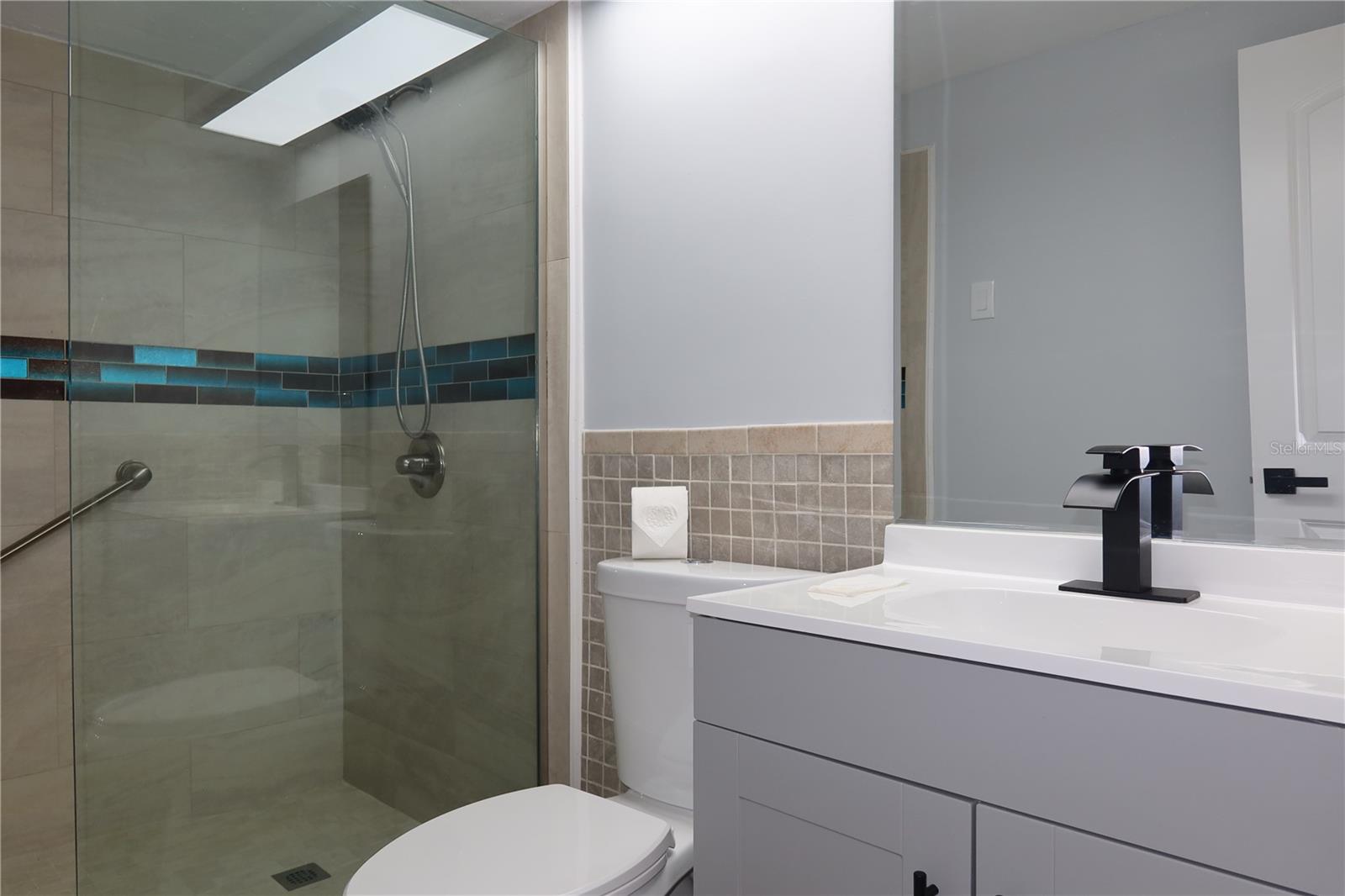 HOLIDAY HILL ESTATES - Residential