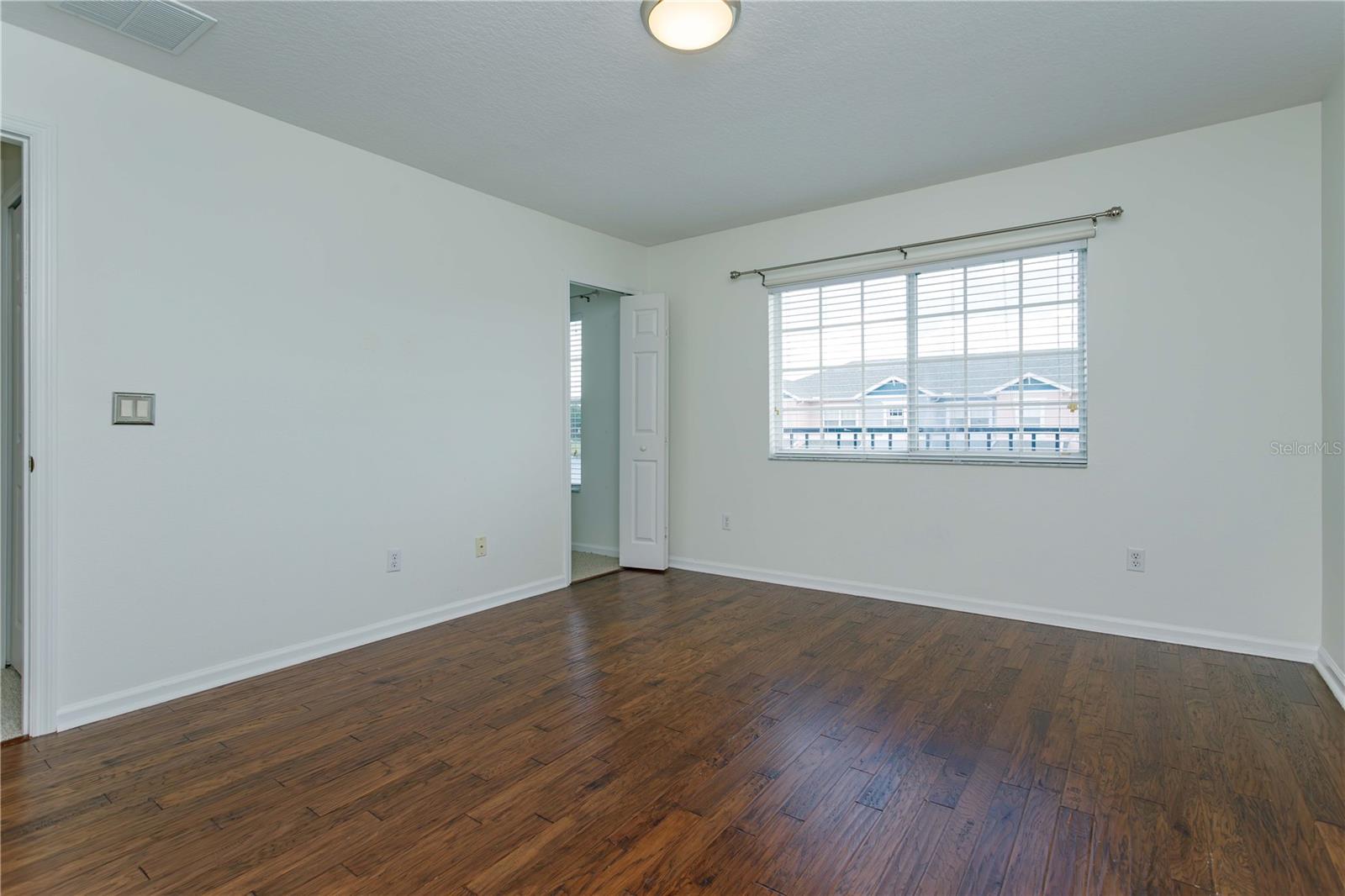 TIMBER POINTE PH 02 - Residential