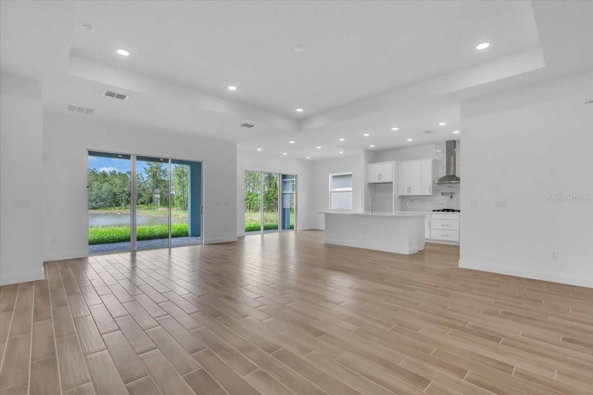 TWO RIVERS - Residential
