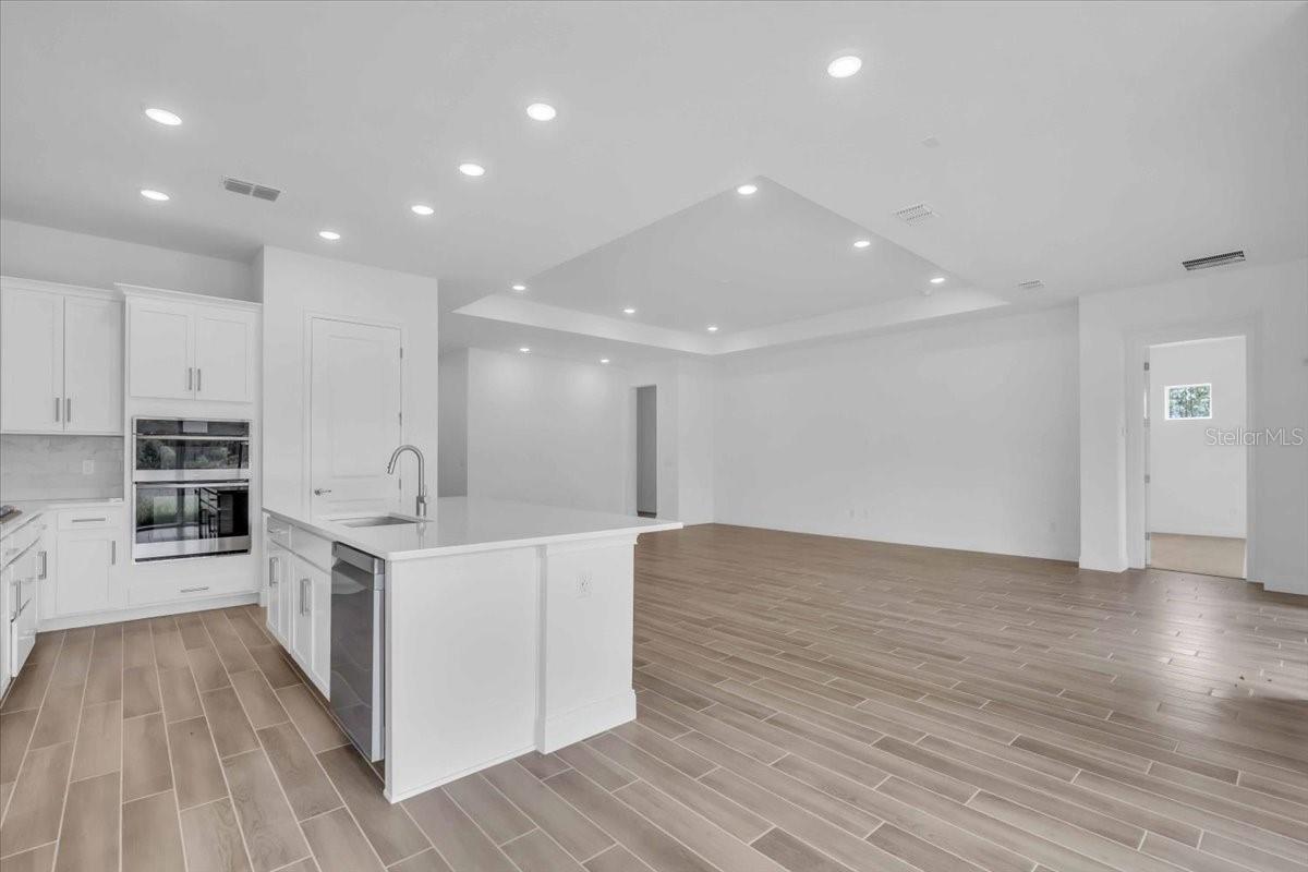 TWO RIVERS - Residential