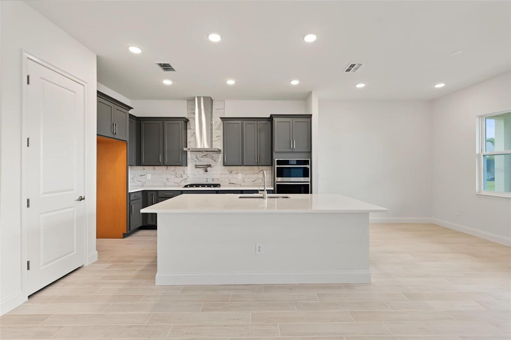 Photo of 2302 Lone Tree Bnd, Zephyrhills, FL 33541 (MLS # O6338794)