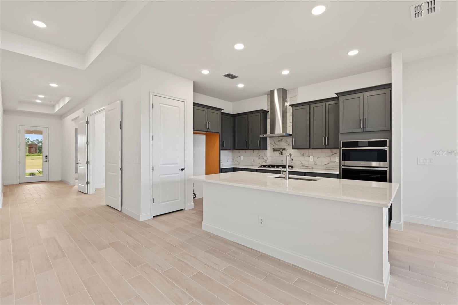 2302 LONE TREE BEND