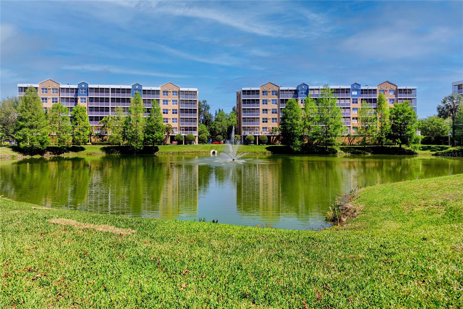 960 STARKEY ROAD 3106