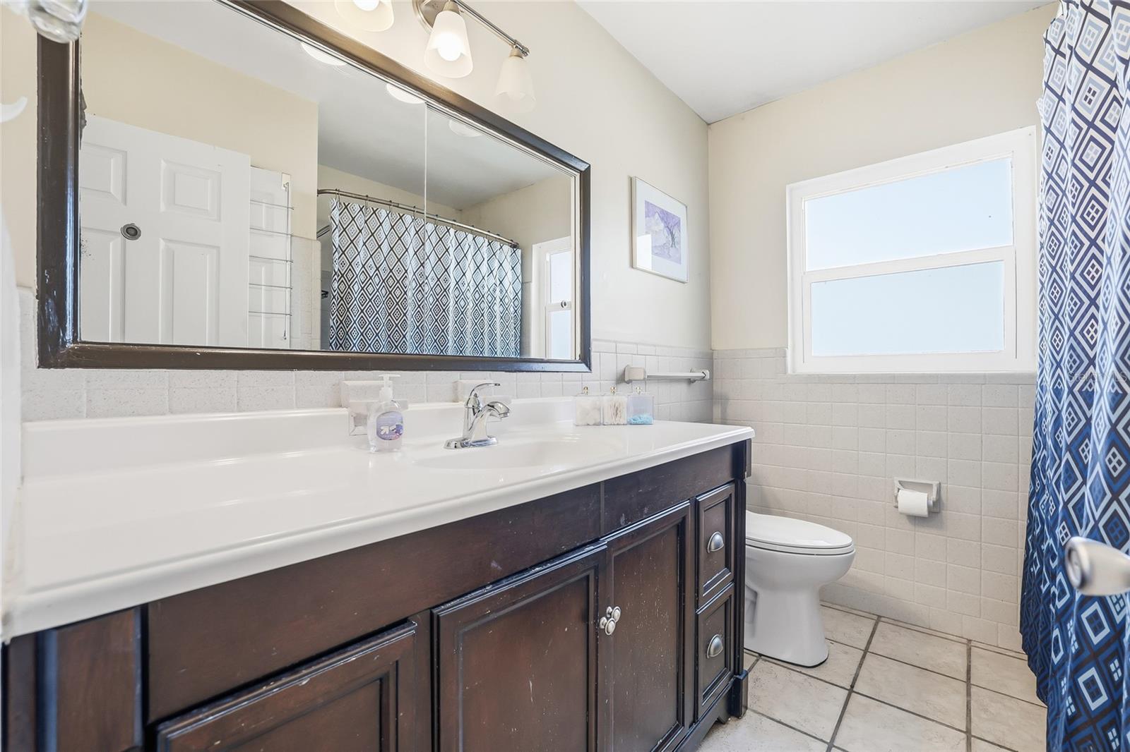 LAKESIDE TERRACE SUB - Residential