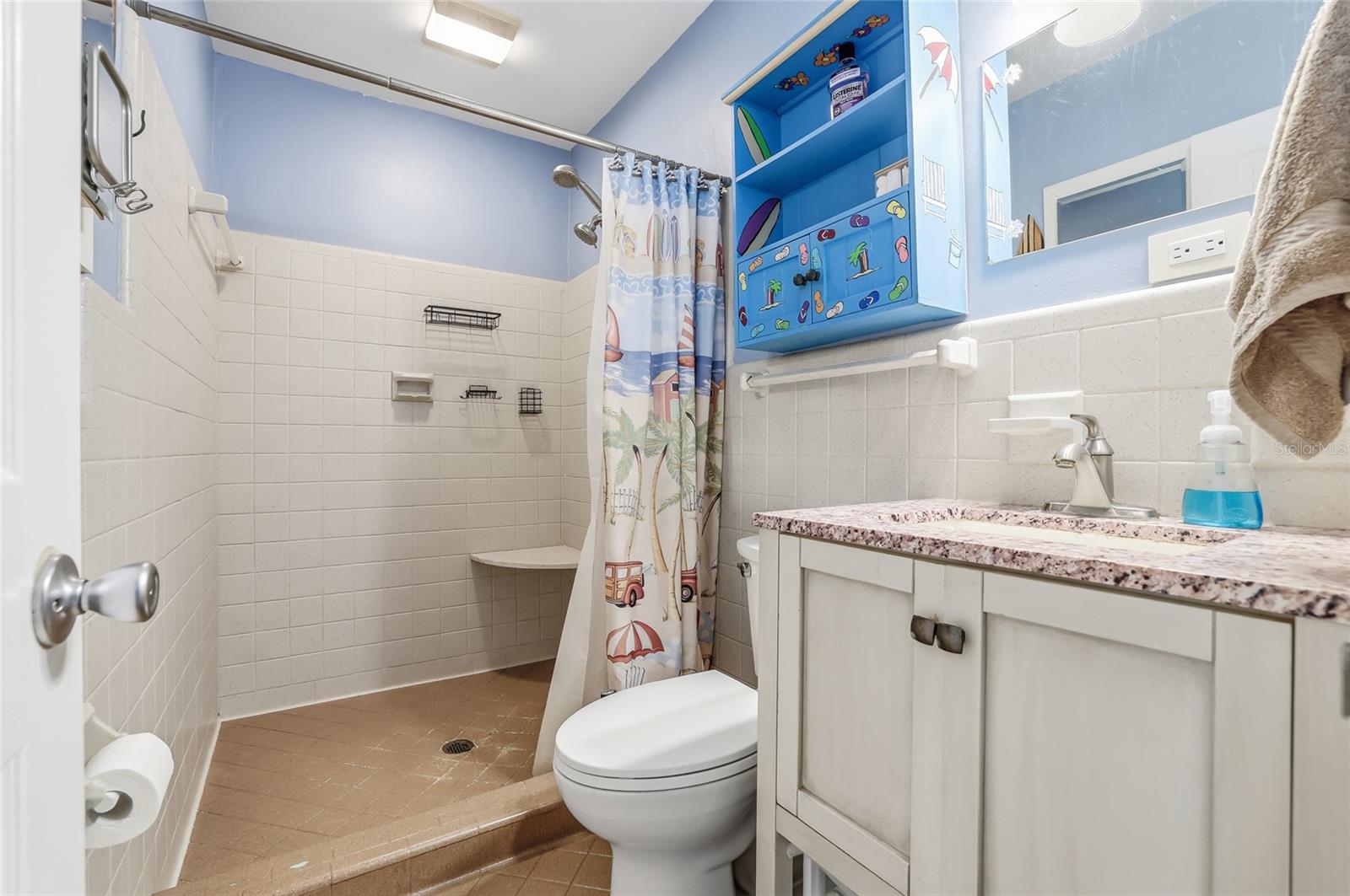 LAKESIDE TERRACE SUB - Residential