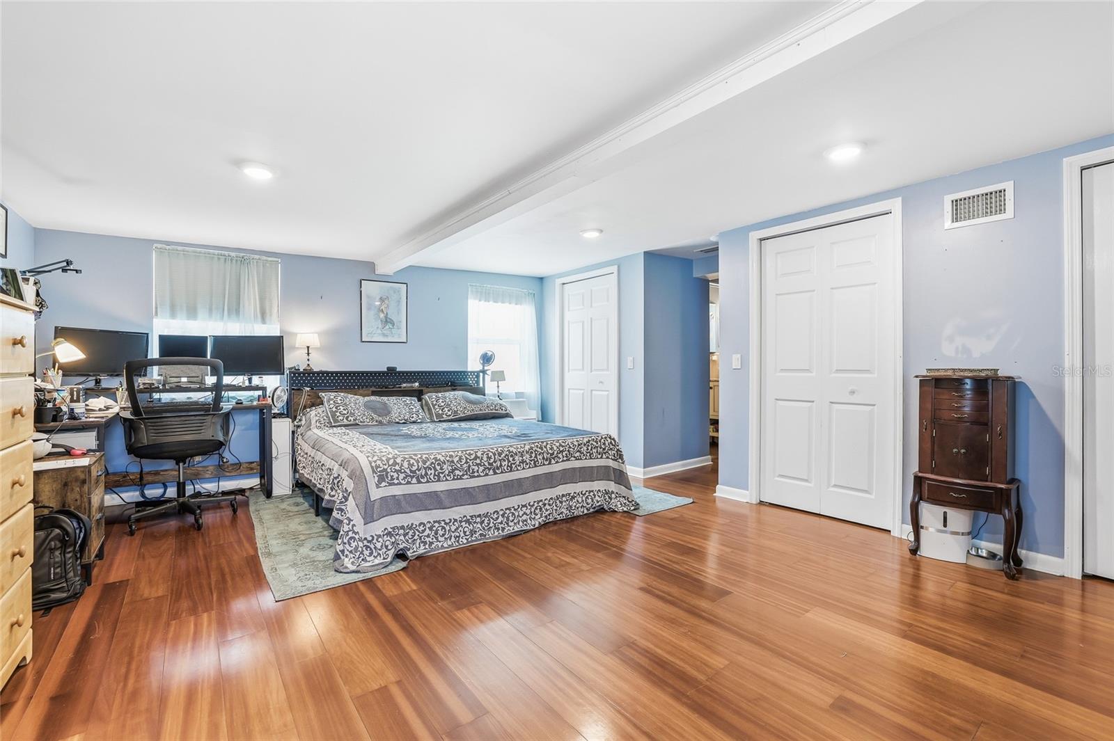 LAKESIDE TERRACE SUB - Residential