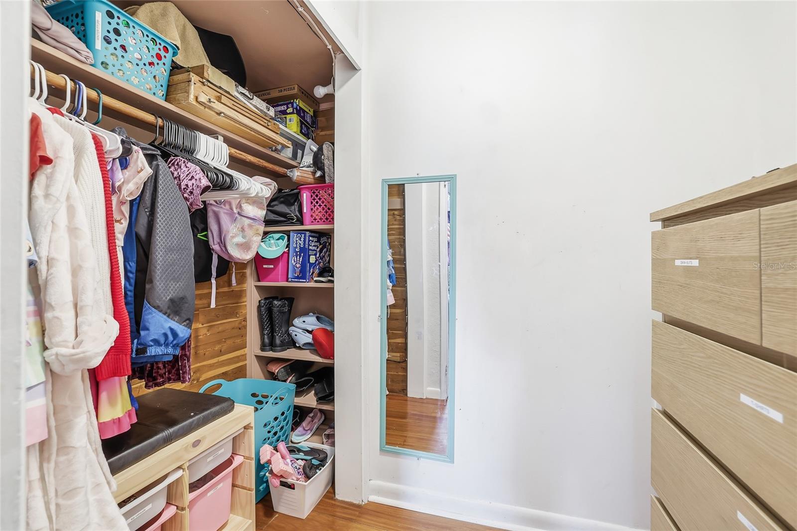 LAKESIDE TERRACE SUB - Residential