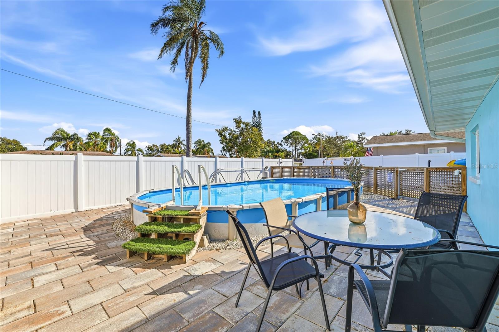 LAKESIDE TERRACE SUB - Residential