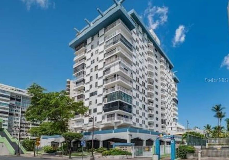 This beautiful apartment for sale at Castillo del Mar Condominium, located in Isla Verde, offers 2 bedrooms and 2 bathrooms across 1009 square feet, with a stunning frontal ocean view. The living room is spacious and bright, the kitchen features modern cabinets and durable countertops, and both bedrooms are comfortable with ample closet space. The two full bathrooms have modern fixtures. A good-sized living room allows you to enjoy the full sea view and ocean breeze. The floors are easy to maintain and the windows maximize natural light. It includes assigned covered parking and 24/7 security with controlled access. The common areas include a pool, a multipurpose room, and a gym. Isla Verde is a coastal gem: sand beaches minutes from home, a wide range of restaurants, shops, and entertainment, vibrant nightlife, and a safe, walkable environment by the sea. Its location provides easy access to main roads and transit, convenient for daily commutes and weekend getaways. It’s an excellent choice for families or roommates seeking a frontal sea view in a comfortable home, or for investors looking for a rental property in a high-demand tourist area.