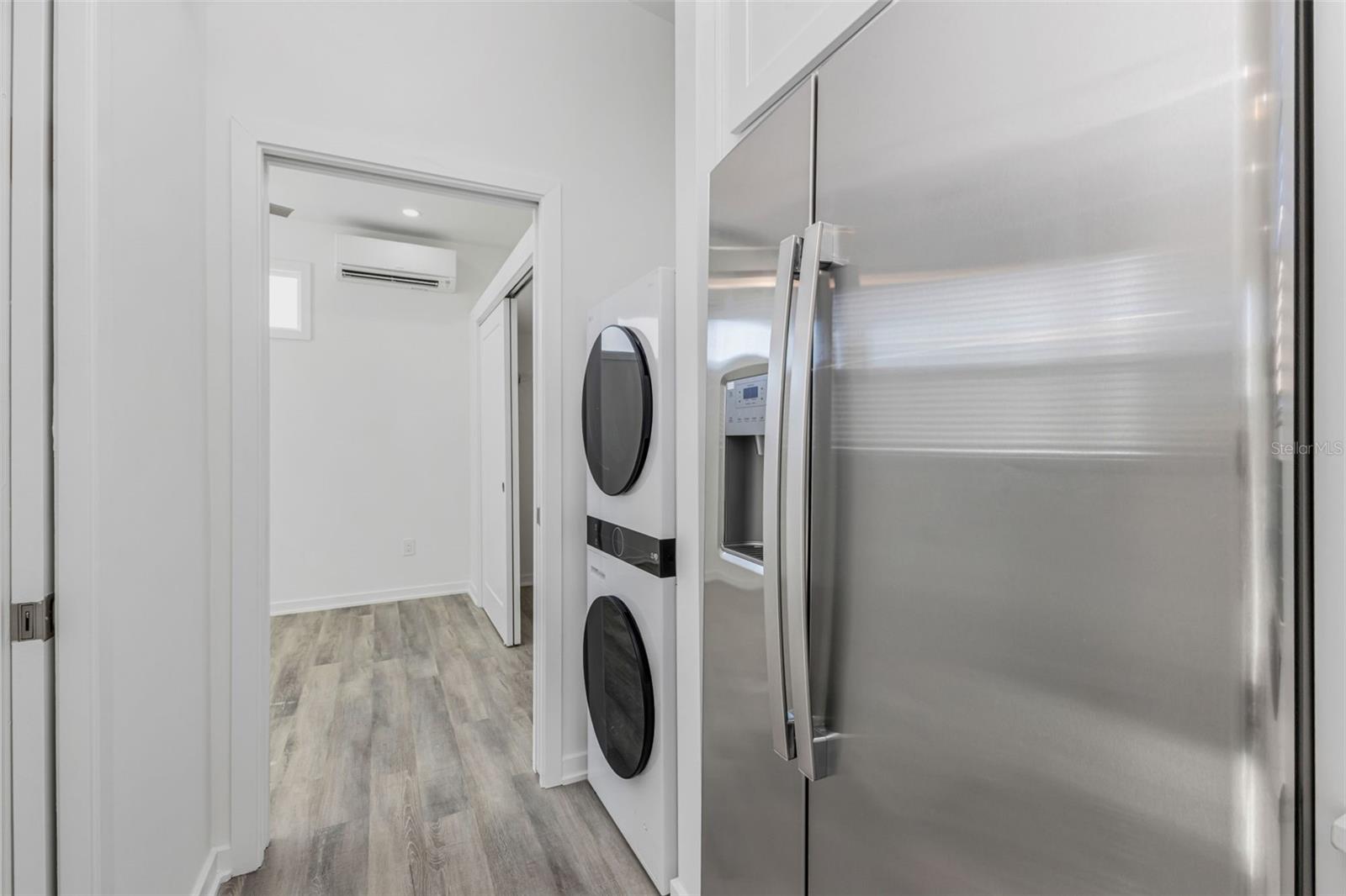 SOLANA COTTAGE RESORT - Residential