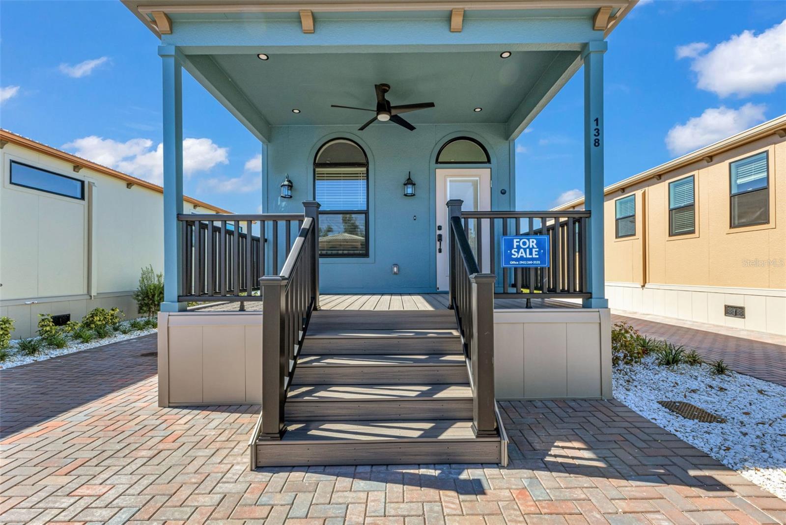 SOLANA COTTAGE RESORT - Residential