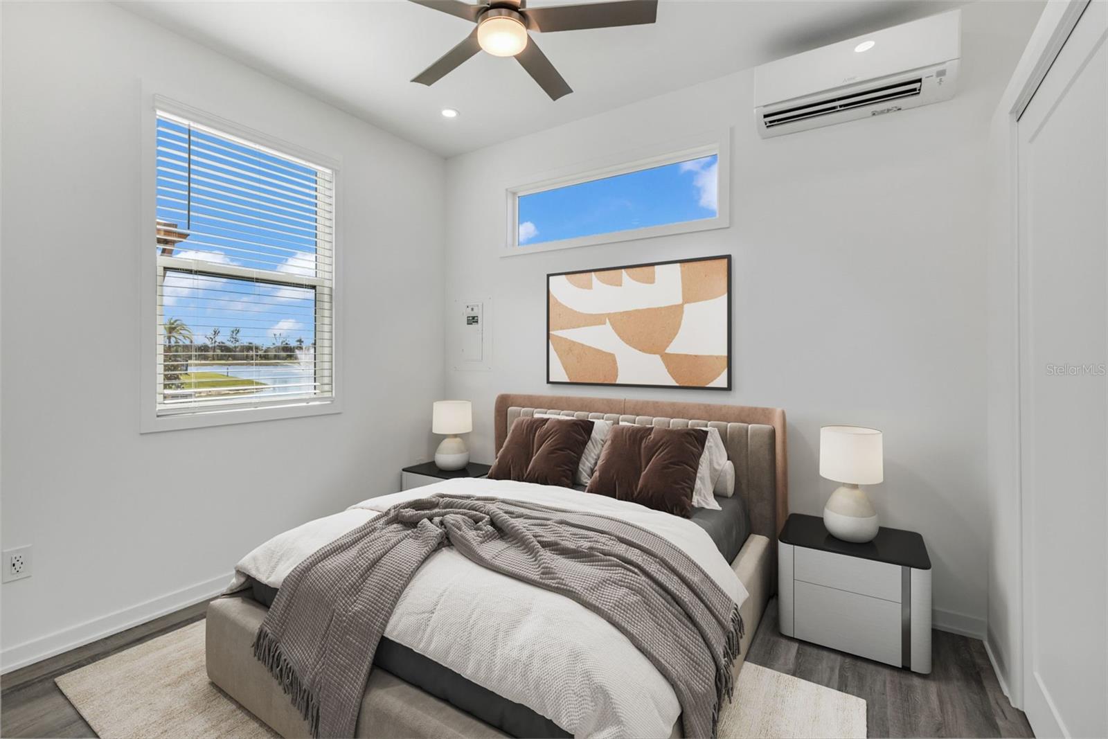 SOLANA COTTAGE RESORT - Residential