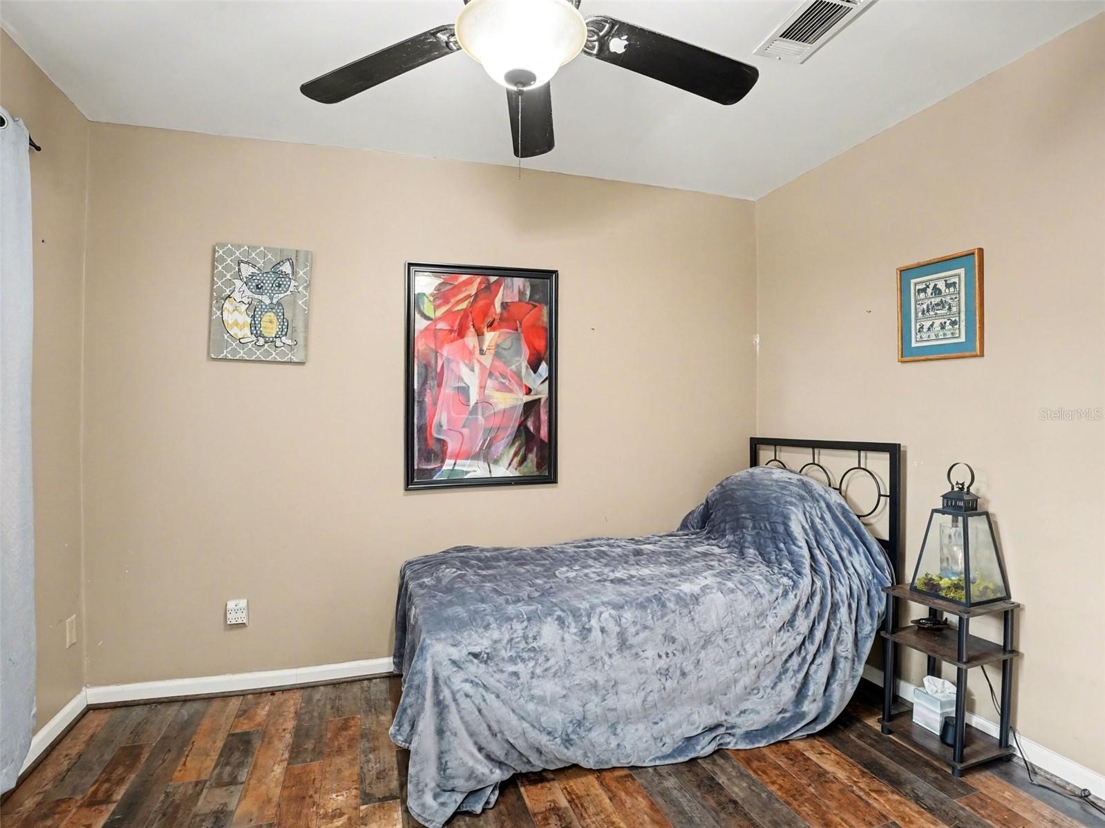 GLASS GARDENS - Residential