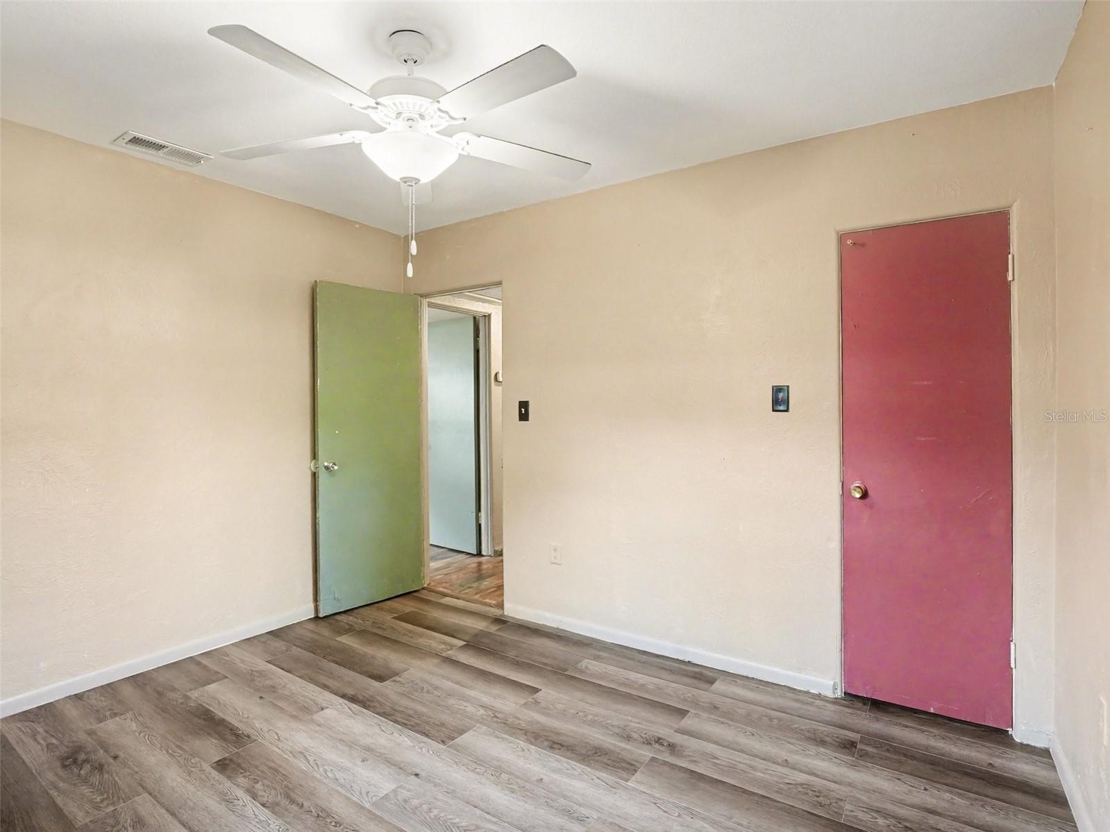 GLASS GARDENS - Residential