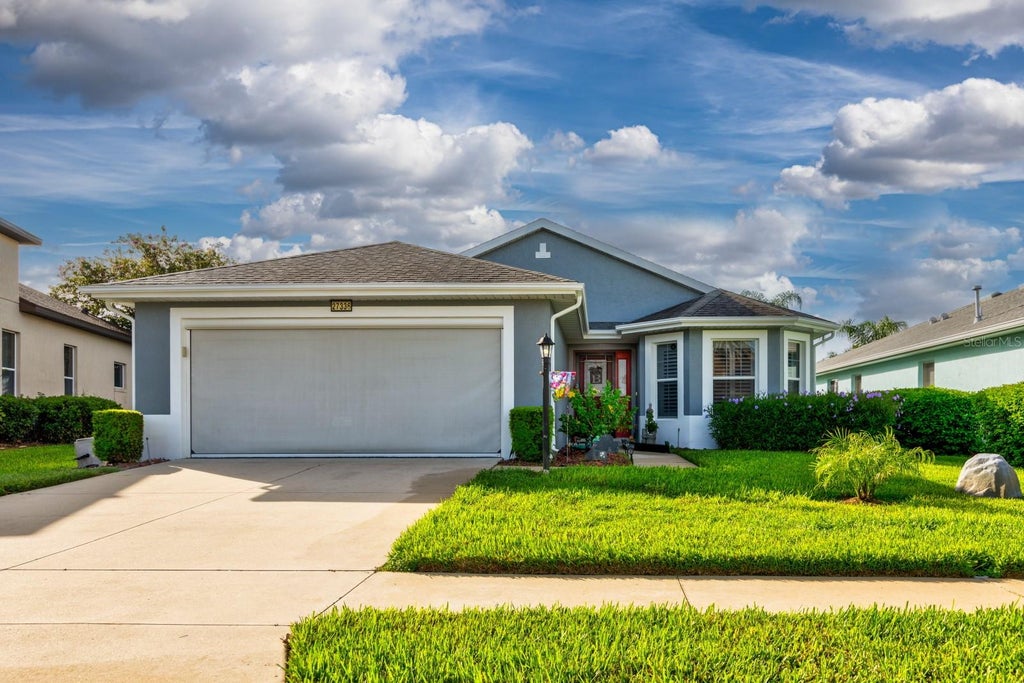 Photo of 27336 Pine Straw Road, Leesburg, FL 34748 (MLS # G5116219)