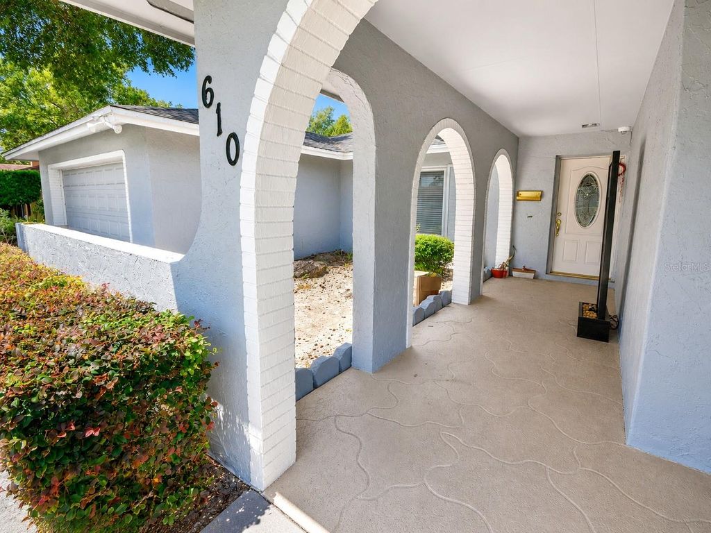 Photo of 610 Brookside Road, Maitland, FL 32751 (MLS # O6412355)