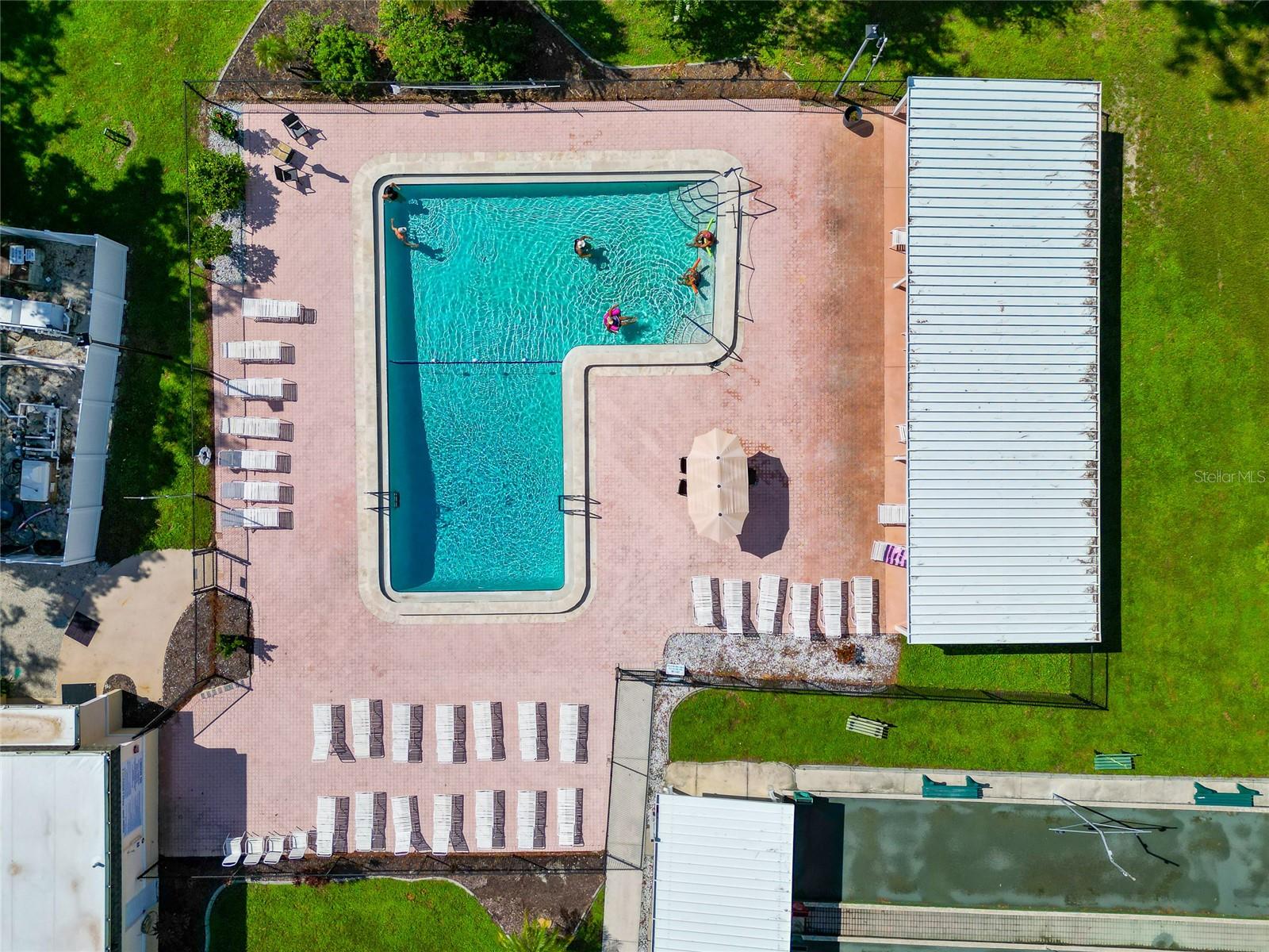HOLIDAY PARK - Residential