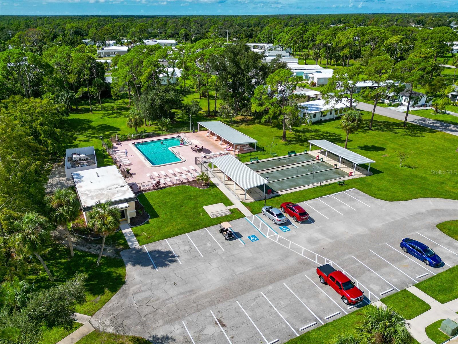 HOLIDAY PARK - Residential