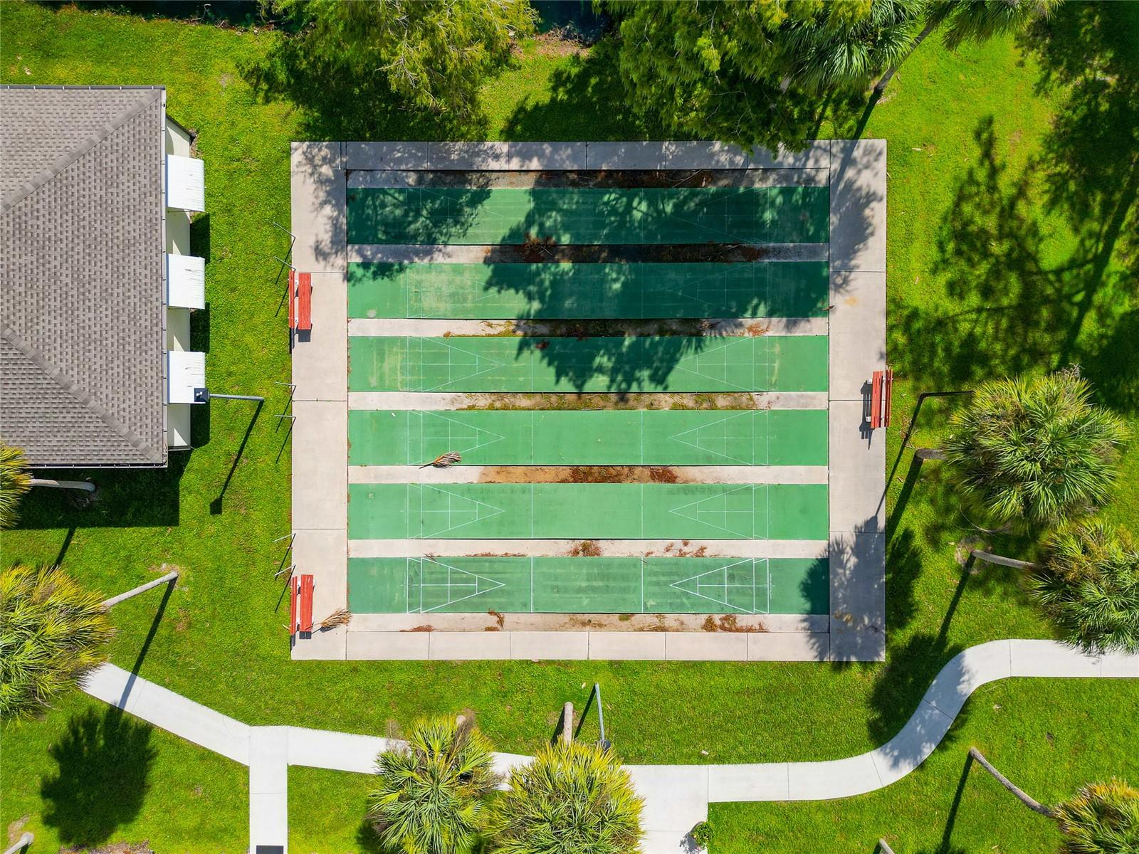 HOLIDAY PARK - Residential