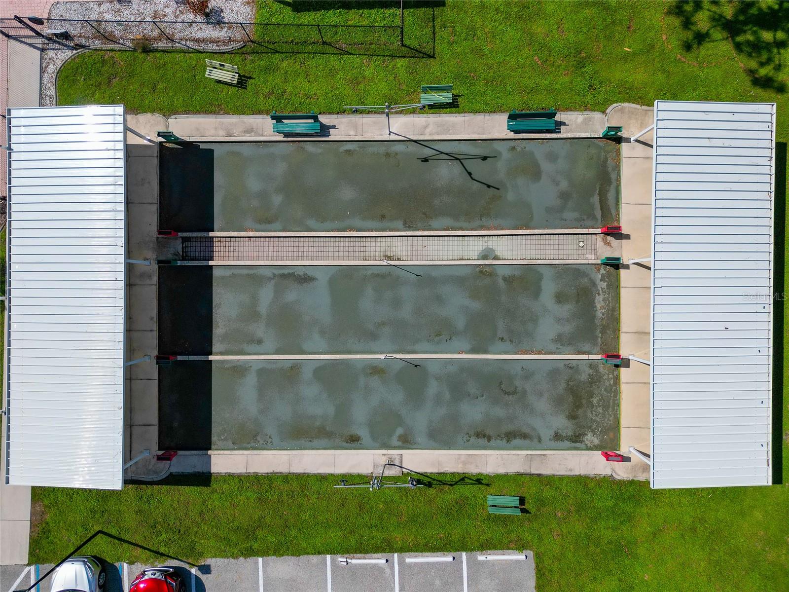 HOLIDAY PARK - Residential