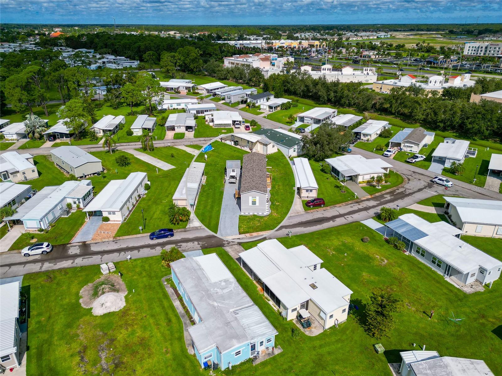 HOLIDAY PARK - Residential
