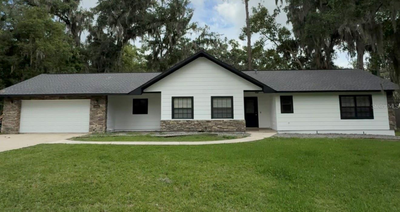 BELMONT OAKS - Residential