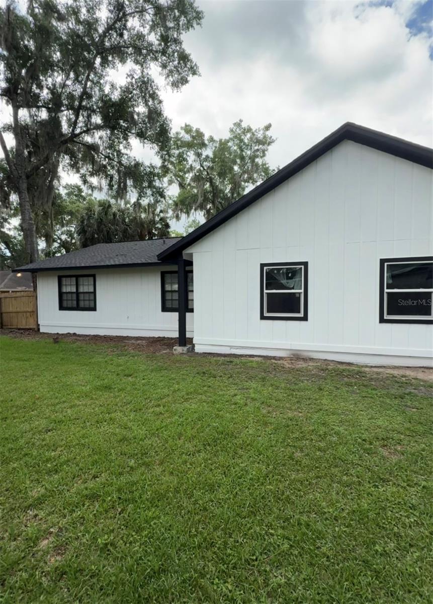 BELMONT OAKS - Residential