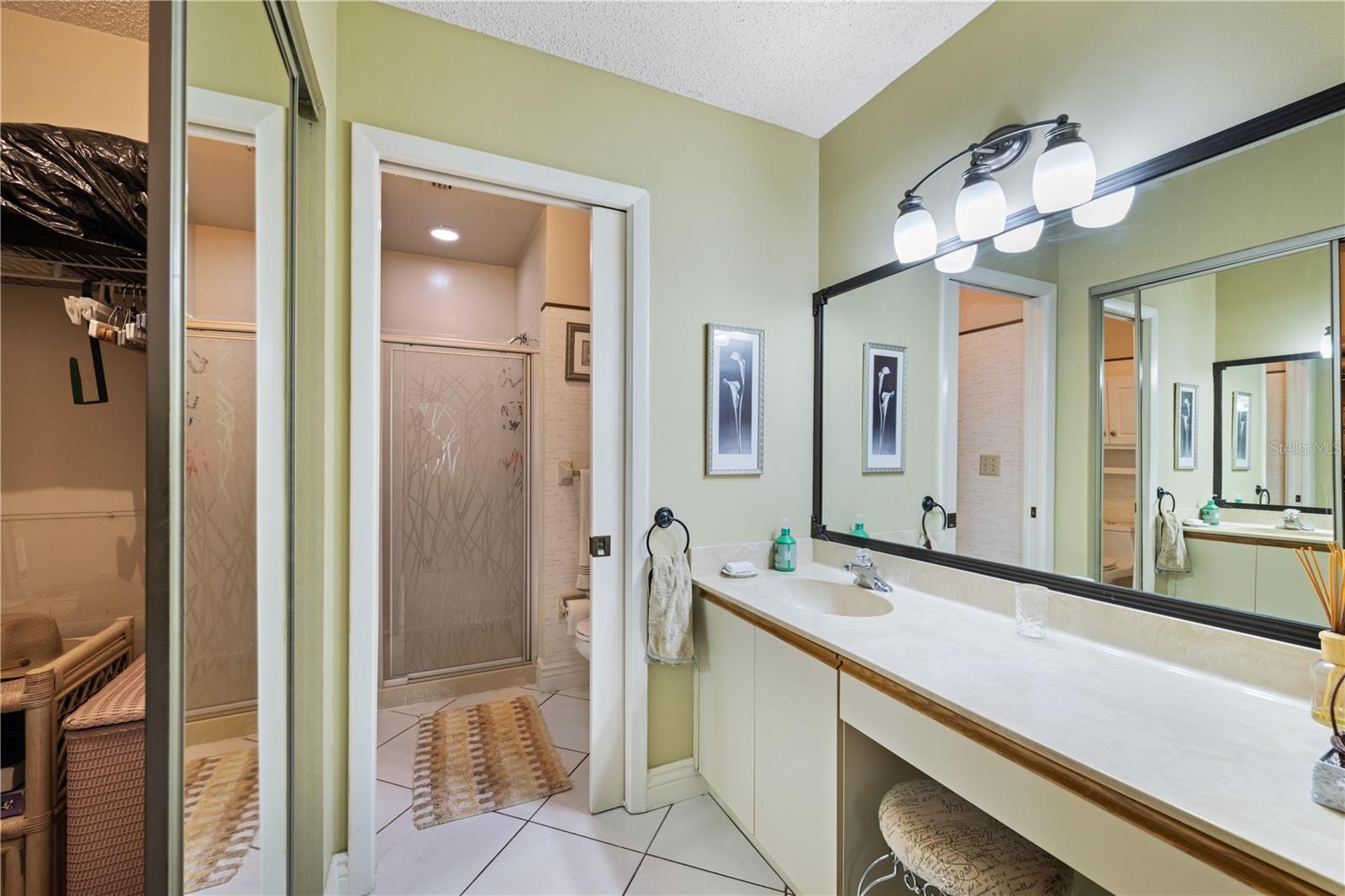 SHOREWALK BATH & TENNIS CLUB 27 - Residential