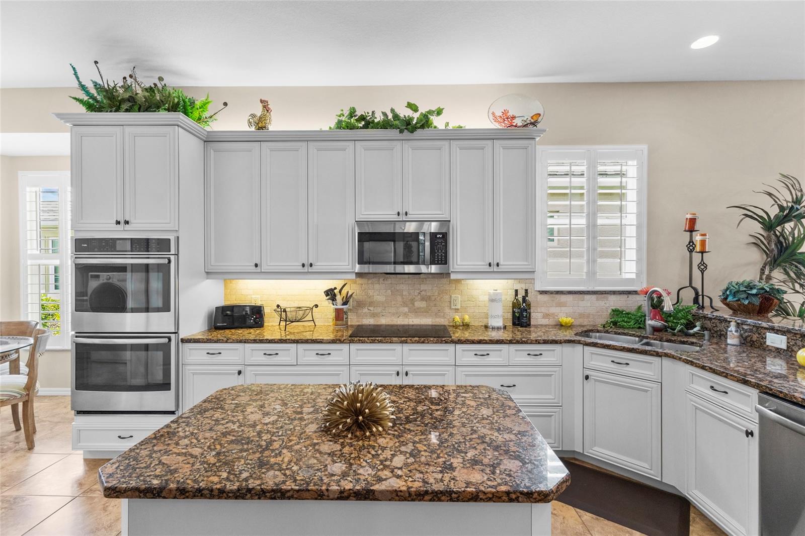 KENWOOD GLEN 2 - Residential