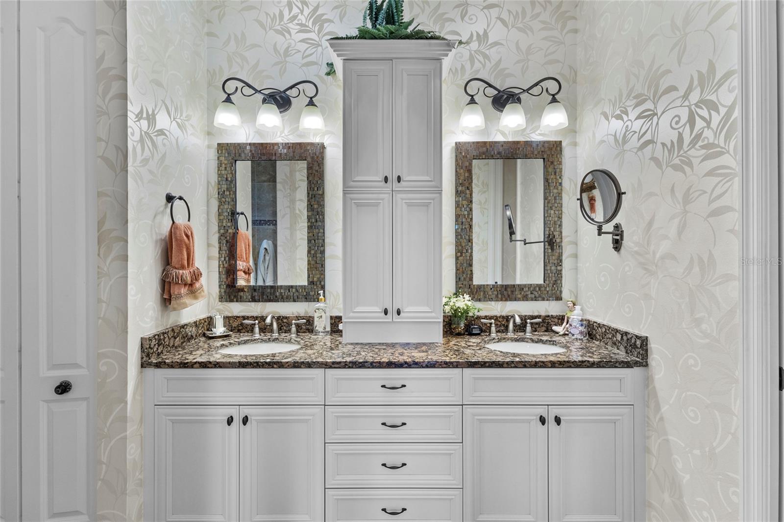 KENWOOD GLEN 2 - Residential