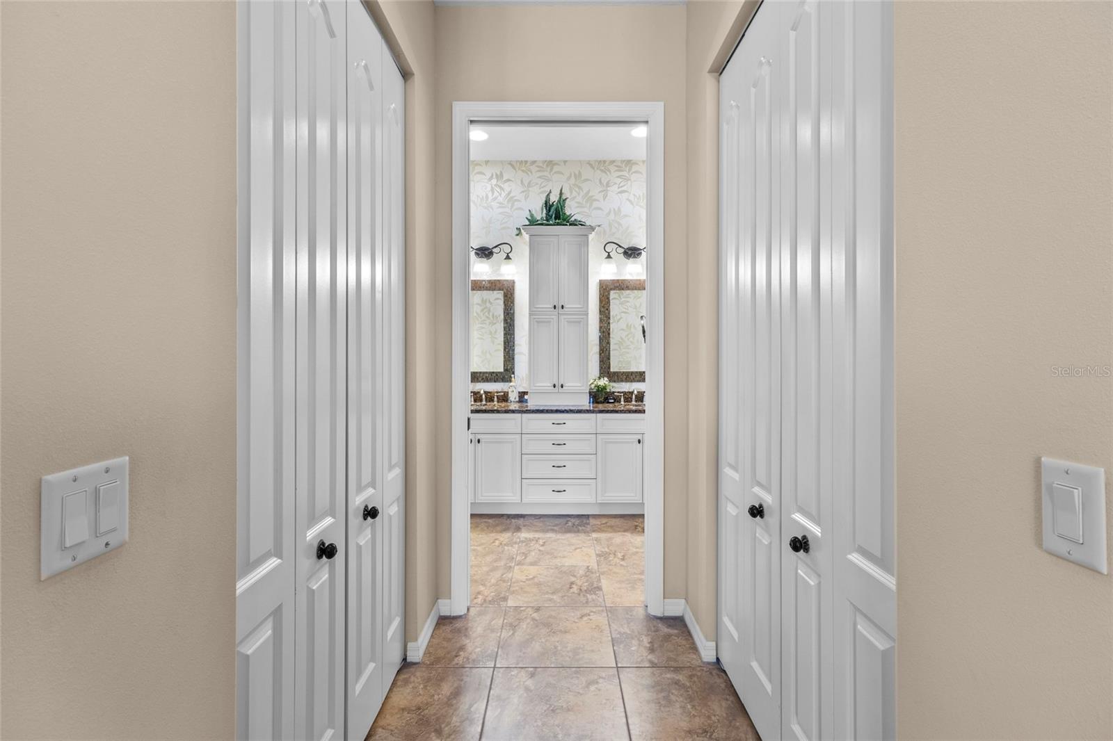 KENWOOD GLEN 2 - Residential