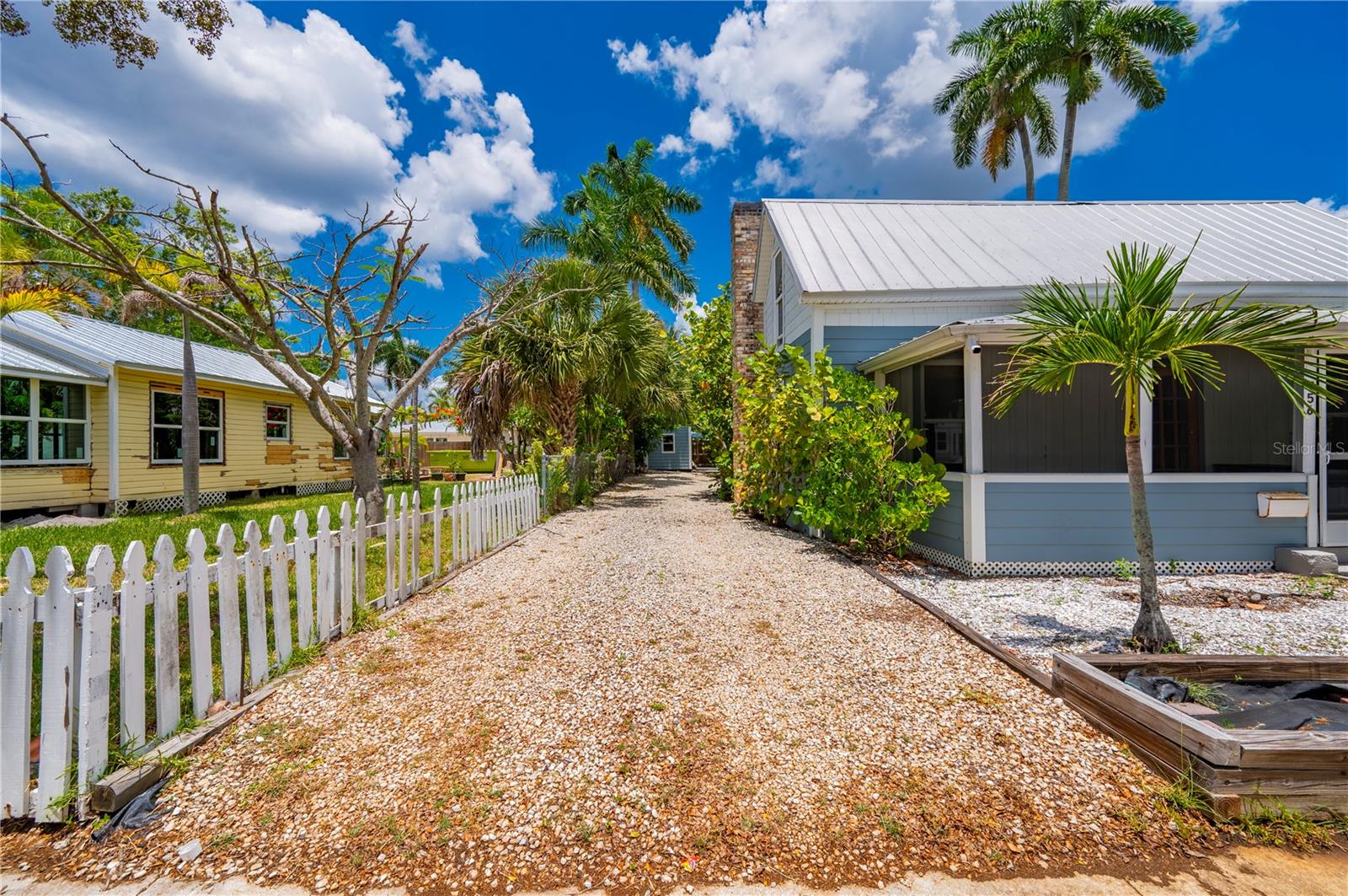 756 W MARION AVENUE, PUNTA GORDA, FL, 33950 3 756 W MARION AVENUE