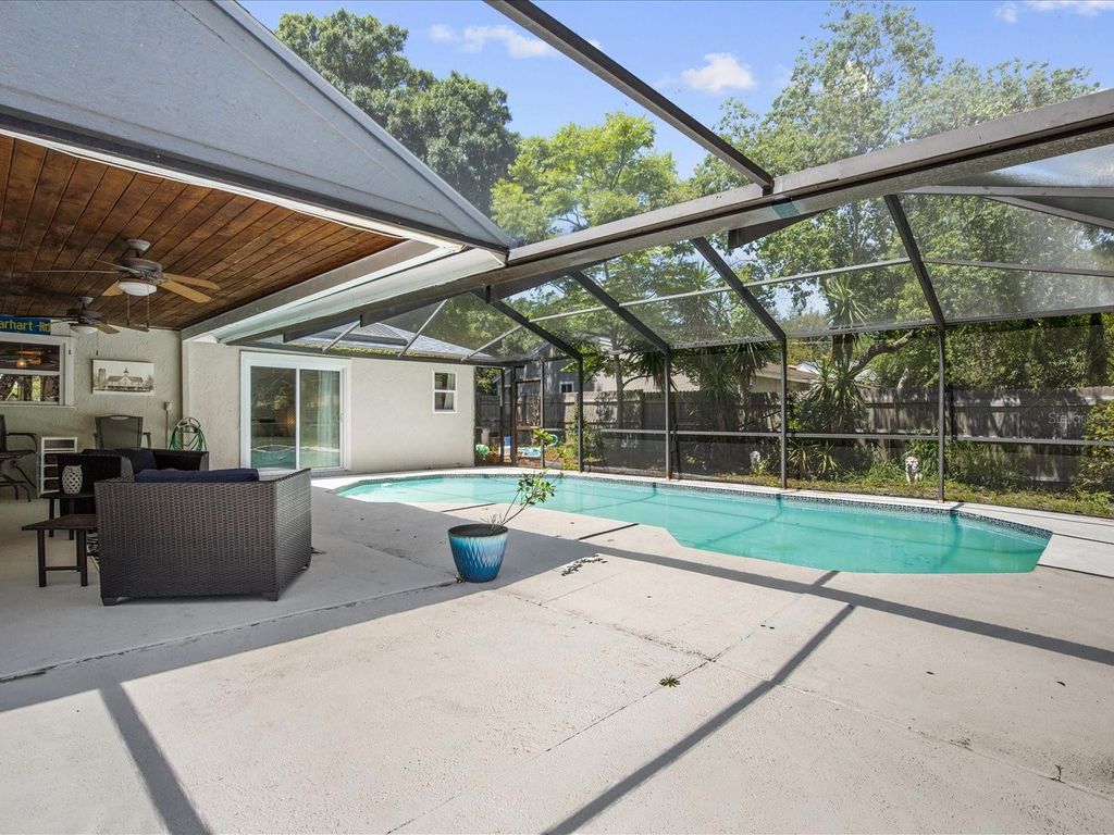 Photo of 5621 Baybrook Ave, Orlando, FL 32819 (MLS # O6364325)