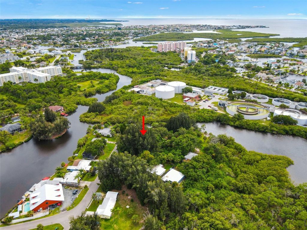 Photo of 4827 Treasure Drive, New Port Richey, FL 34652 (MLS # TB8338689)