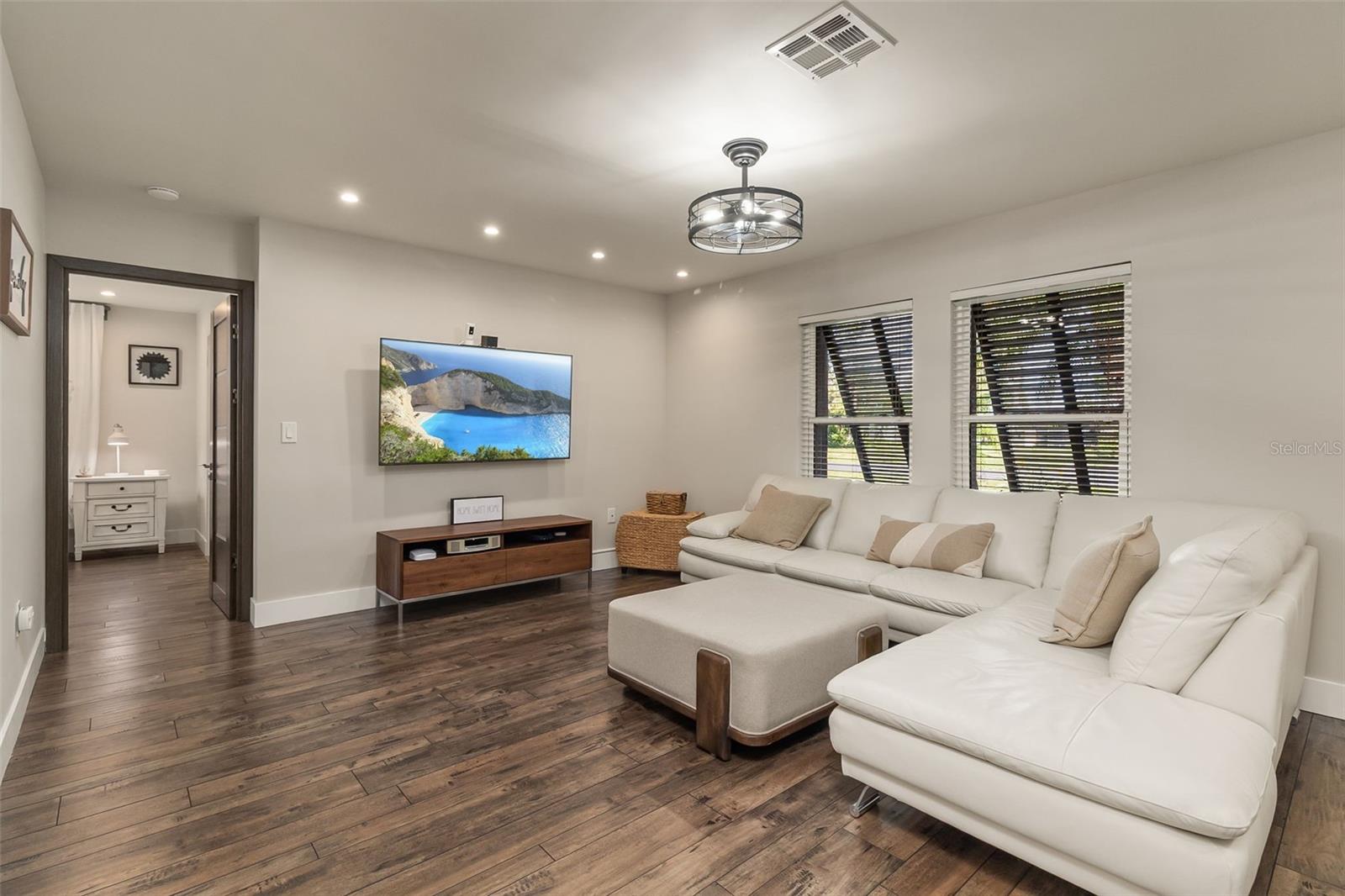 240 PALMETTO DRIVE